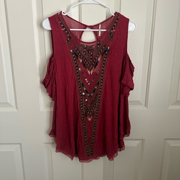 Free People Top - Picture 1 of 6